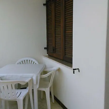 아파트 Baia Di Portu Frailis *