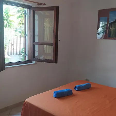 Baia Di Portu Frailis Apartment