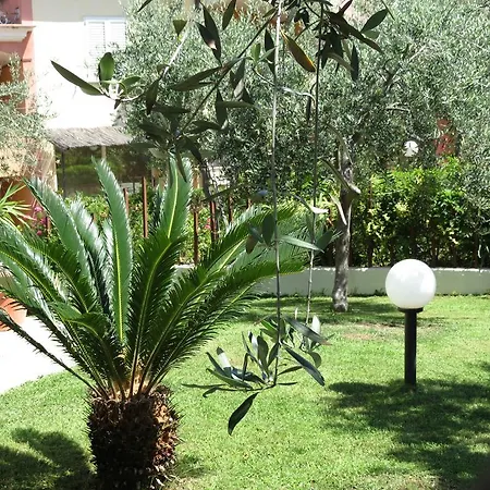 Baia Di Portu Frailis * Àrbatax