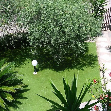 Baia Di Portu Frailis * Àrbatax